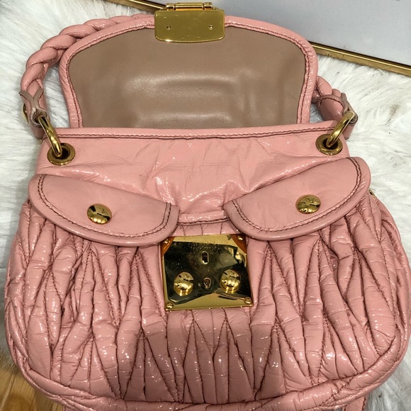 Miumiu - Picture 6 of 9